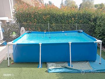 piscina fuori terra 300x200