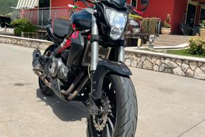 Benelli bn302
