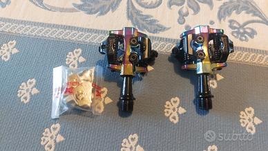 Pedali mtb color Oil slick