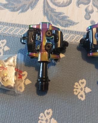 Pedali mtb color Oil slick