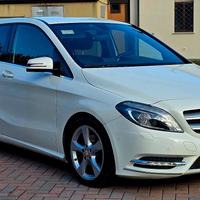 Mercedes-benz B 180 CDI BlueEFFICIENCY Premium