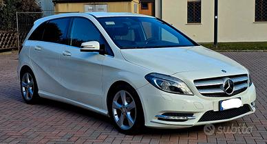 Mercedes-benz B 180 CDI BlueEFFICIENCY Premium