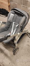Trilogy Inglesina + base isofix per ovetto.