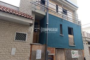 Bifamiliare di nuova costruzione con spazi esterni