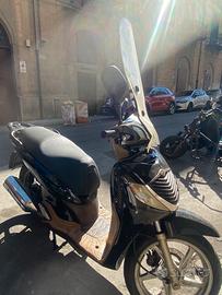 SH 125 anno 2008 (grippato)