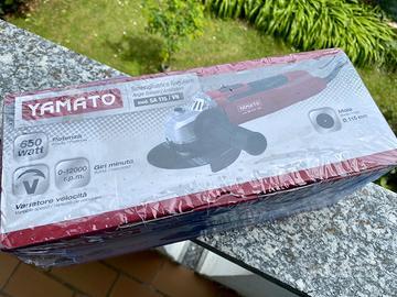 Smerigliatrice angolare