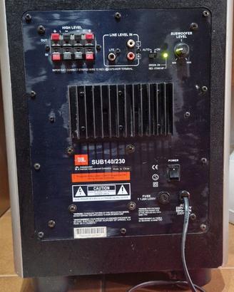 subwoofer attivo JBL SUB140/230