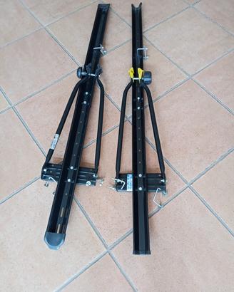 Coppia di portabici 