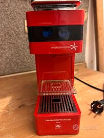 Illy Iperespresso macchina da caffé Y3A