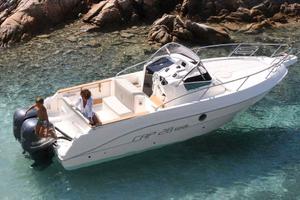 cabinato con fuoribordo