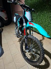 PIT BIKE YCF FACTORY BIGGY XL 190cc 2026