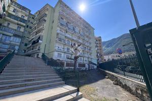 3 LOCALI A GRAGNANO