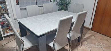 Tavolo da Cucina allungabile + Set di 6 sedie