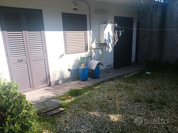 Mascalucia 2v arredato euro 500 tutto incluso