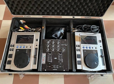 Akiyama MX1 con lettore CDJ100 e case