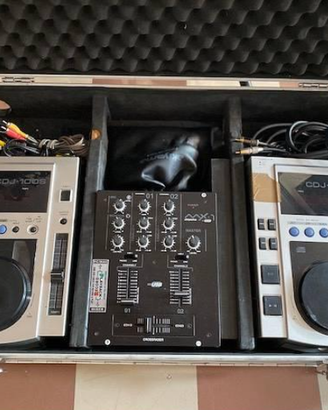 Akiyama MX1 con lettore CDJ100 e case