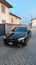 mercedes classe a200d amg line premium plus