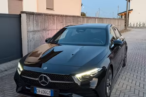mercedes classe a200d amg line premium plus