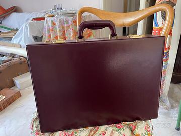 valigetta 24 ore in pelle MAI USATA