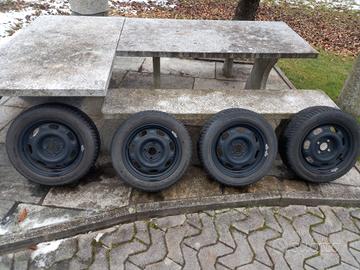 Gomme e cerchi invernali VW Polo 2001