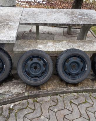 Gomme e cerchi invernali VW Polo 2001