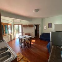 Bivani con giardino e posto auto