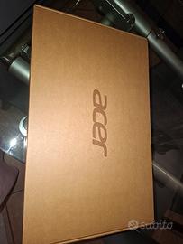 Notebook Acer nuovo i
