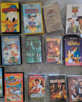 Lotto 16 VHS Disney  Film vari  Collezione Vintage