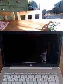 computer HP LAPTOP 