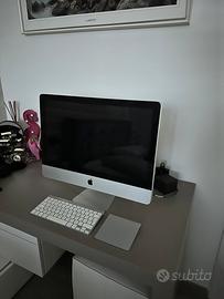 iMac 21.5" Mid 2011