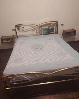 LETTO MATRIMONIALE IN OTTONE STILE CLASSICO