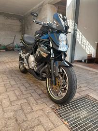 Kawasaki Er6n
