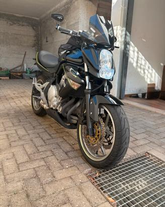 Kawasaki Er6n