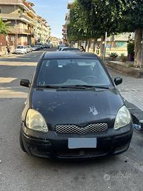 Toyota yaris 2003