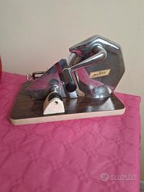 affettatrice a manovella