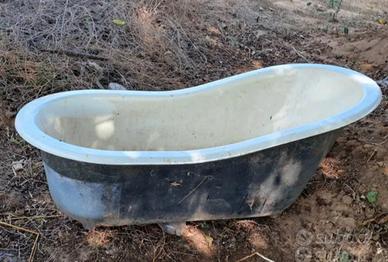 Vasca da bagno in stile vittoriano+piedini (ferro)