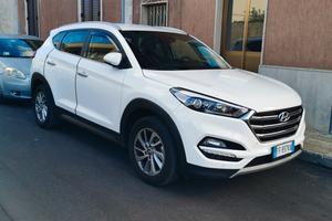 Hyundai Tucson 1700