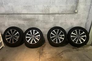 Cerchi con pneumatici opel astra GTC