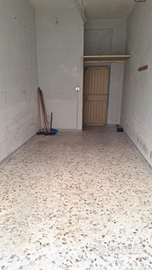 Box auto livello stradale 20 mq