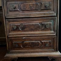 Cassettiera piccola antica