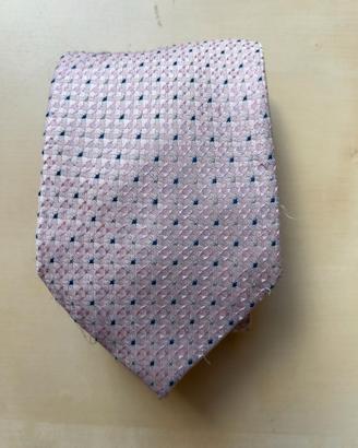 Cravatta Bronson, 100% seta. Rosa