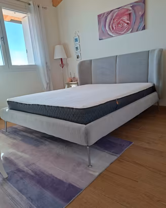 Letto matrimoniale 