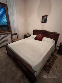 Camera da letto stile classico/moderno