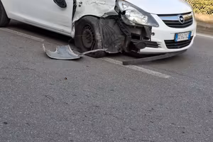 Opel corsa gpl incidentata