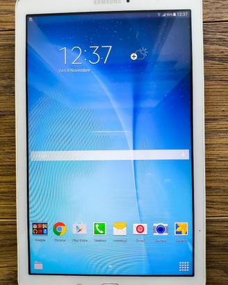 Tablet Samsung Galaxy SM-T561 9.6" 8Gb Android