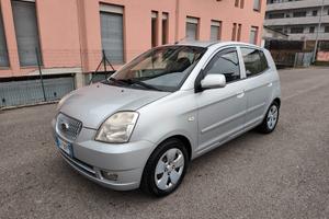 Kia Picanto 1.1 CRDI 5 porte neopatentati