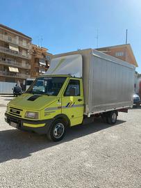 IVECO DAILY 35 10 CENTINATO SEMINUOVO