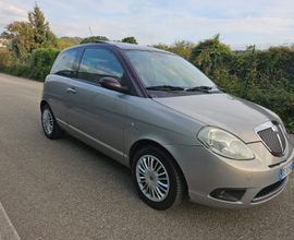 Lancia ypsilon 1.4 benzina 2007 bicolor