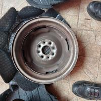 fiat: cerchi della 127 fiat 