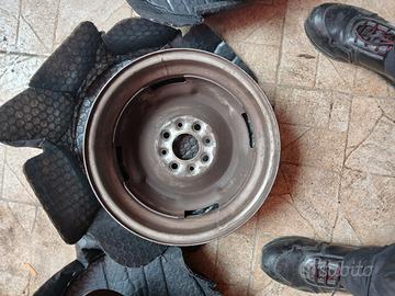 fiat: cerchi della 127 fiat 